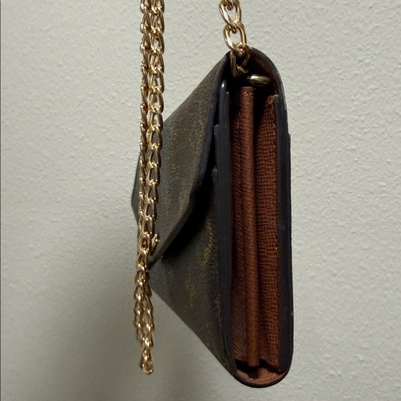 Louis Vuitton Brown Monogram Wallet with Gold Chain - Picture 16 of 16